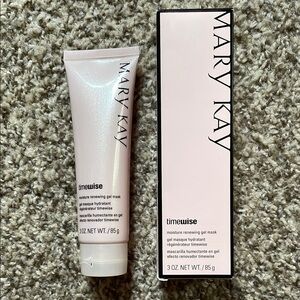 Mary Kay TimeWise Moisture Renewing Gel Mask